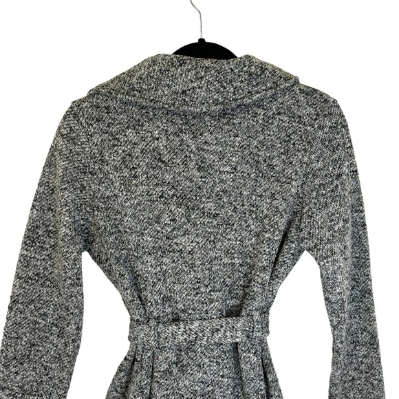 Steve Madden Black & White Salt & Pepper Heathered Belted Coat SZ Medium - Picture 11 of 12